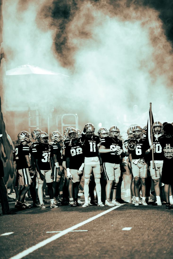 Football photo by Hassan Naji